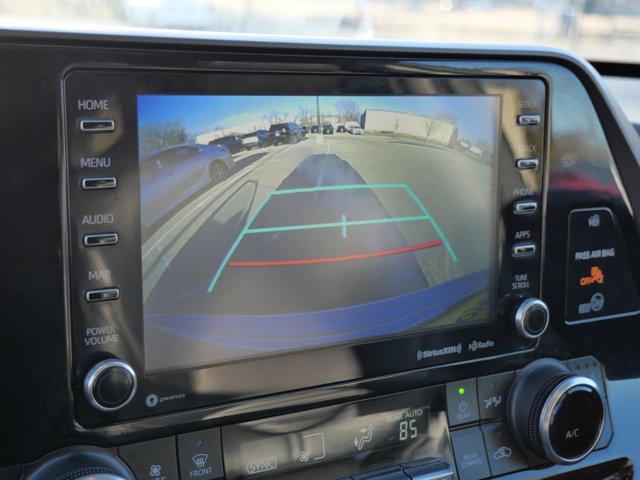 used 2022 Toyota Highlander car, priced at $35,985