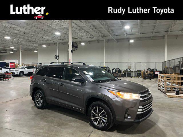 used 2018 Toyota Highlander car, priced at $26,990