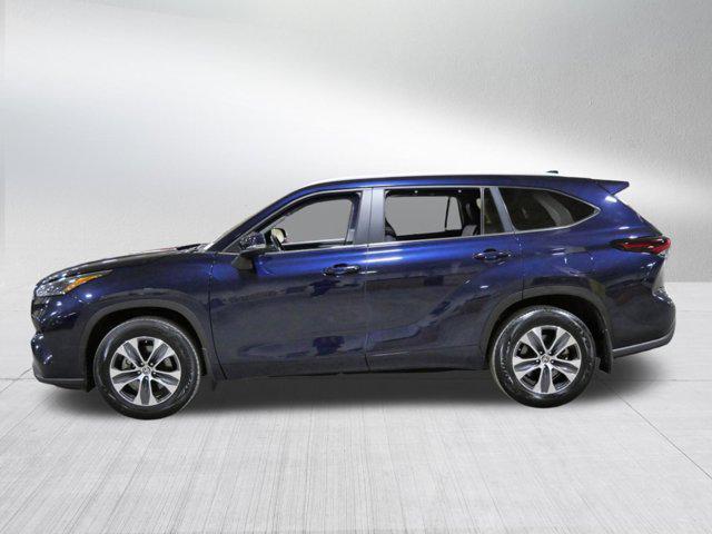 used 2024 Toyota Highlander car, priced at $41,985