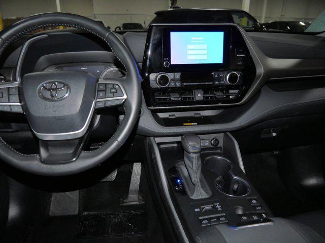 used 2024 Toyota Highlander car, priced at $41,985