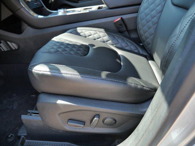 used 2024 Ford Edge car, priced at $34,990