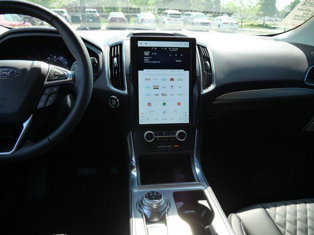 used 2024 Ford Edge car, priced at $34,990