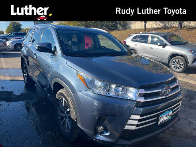 used 2018 Toyota Highlander Hybrid car, priced at $24,990