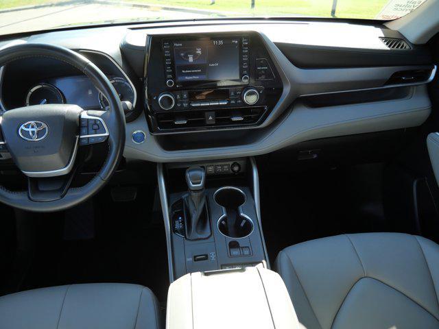 used 2022 Toyota Highlander Hybrid car, priced at $40,485