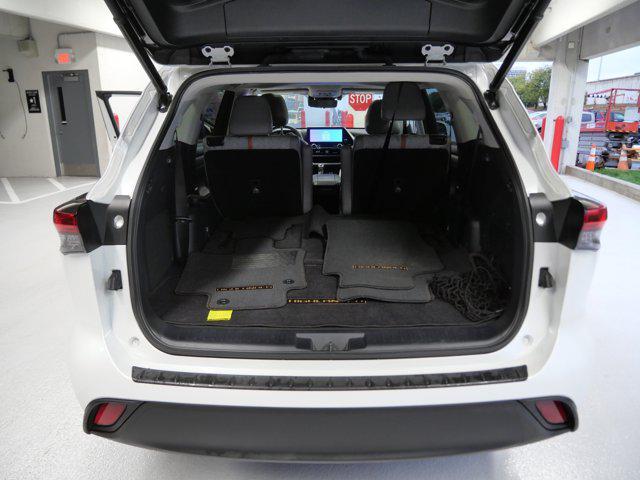 used 2023 Toyota Highlander Hybrid car, priced at $44,990