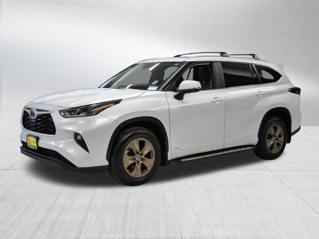 used 2023 Toyota Highlander Hybrid car, priced at $44,990