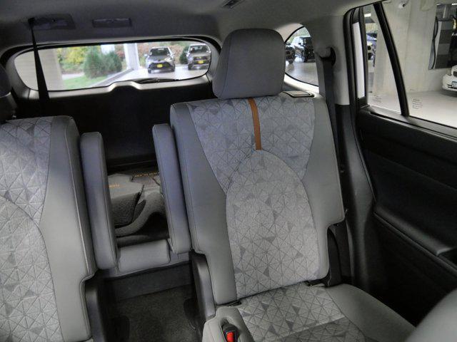 used 2023 Toyota Highlander Hybrid car, priced at $44,990