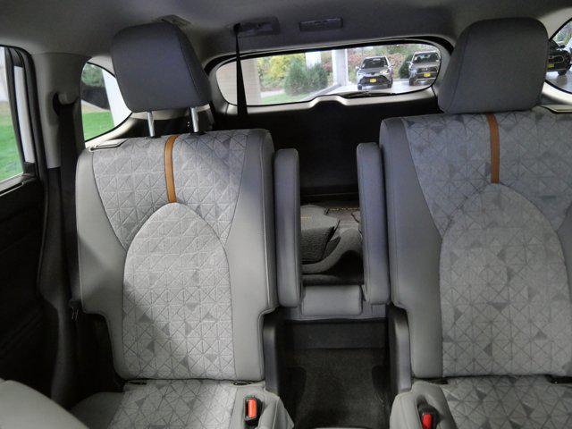 used 2023 Toyota Highlander Hybrid car, priced at $44,990