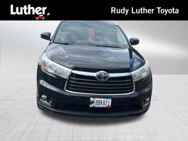 used 2015 Toyota Highlander car, priced at $20,000