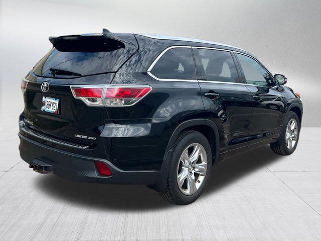 used 2015 Toyota Highlander car, priced at $20,000
