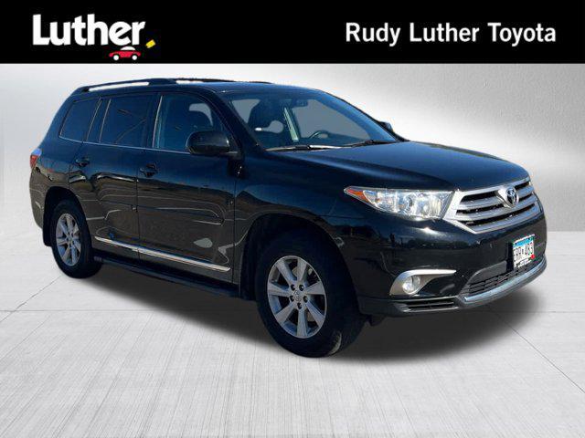 used 2013 Toyota Highlander car, priced at $15,785