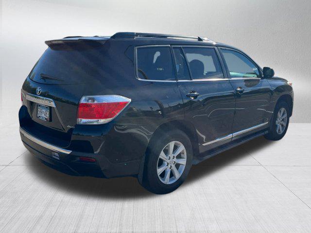 used 2013 Toyota Highlander car, priced at $15,785
