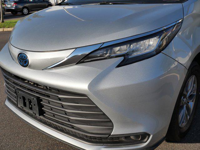 used 2022 Toyota Sienna car, priced at $37,985