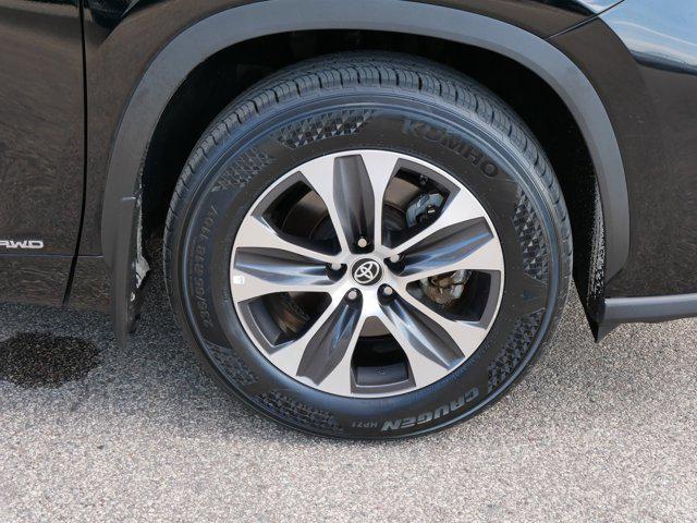 used 2023 Toyota Highlander Hybrid car, priced at $33,785