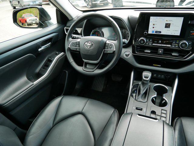 used 2023 Toyota Highlander Hybrid car, priced at $33,785