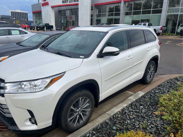 used 2017 Toyota Highlander car, priced at $26,966