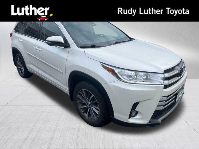 used 2017 Toyota Highlander car, priced at $26,966