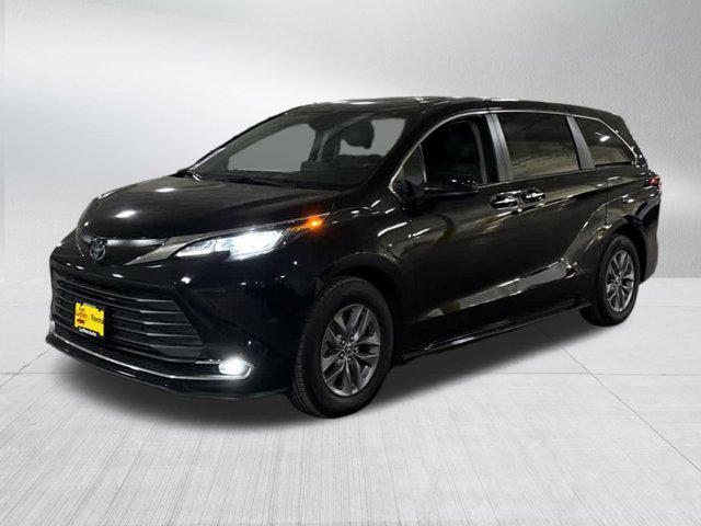 used 2022 Toyota Sienna car, priced at $39,990