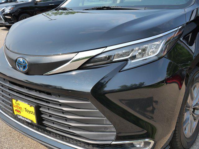 used 2022 Toyota Sienna car, priced at $38,785