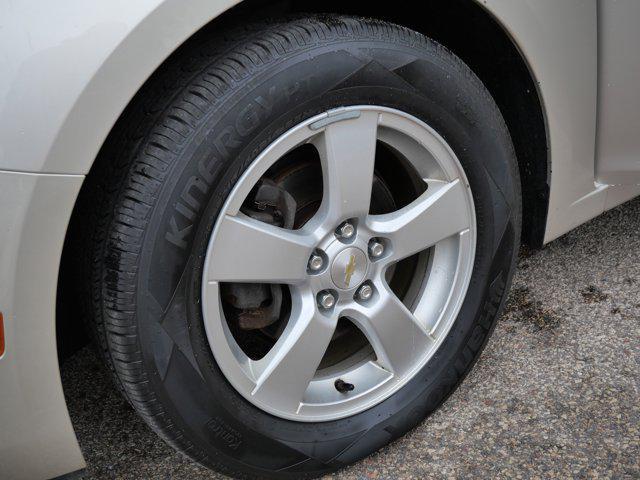 used 2015 Chevrolet Cruze car, priced at $7,495