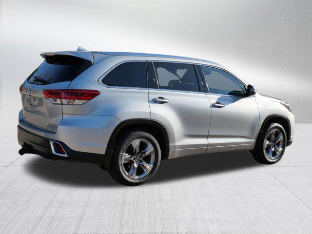 used 2018 Toyota Highlander car, priced at $26,990