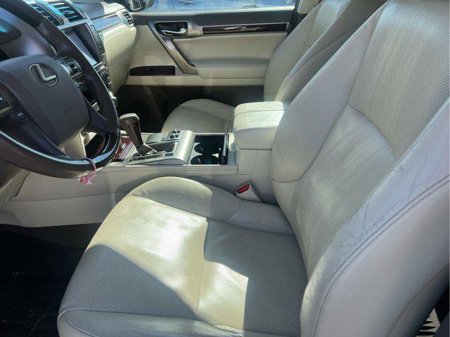 used 2019 Lexus GX 460 car, priced at $33,900