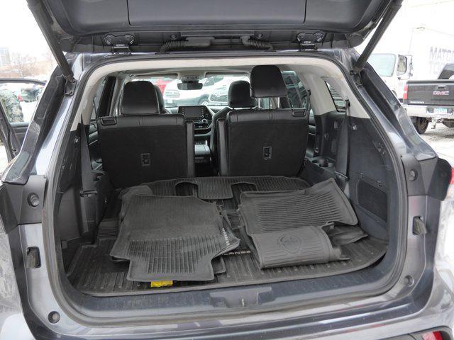 used 2020 Toyota Highlander car, priced at $19,785