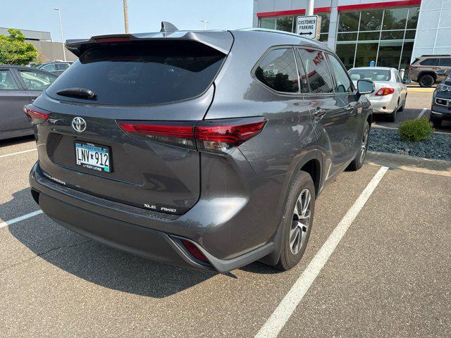 used 2020 Toyota Highlander car, priced at $33,990