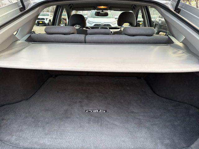 used 2006 Toyota Prius car, priced at $6,895