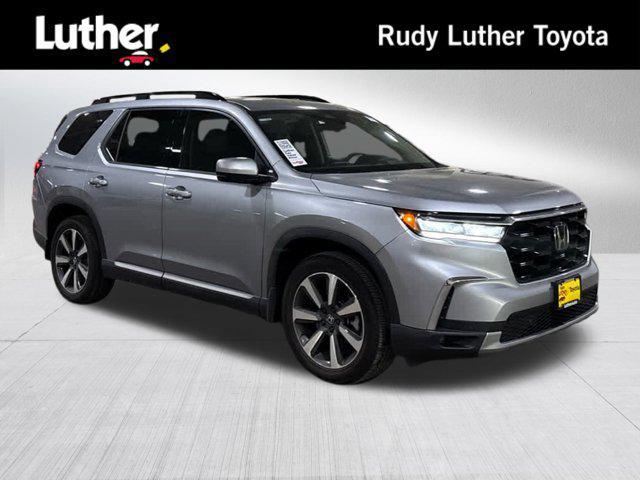 used 2023 Honda Pilot car, priced at $43,800