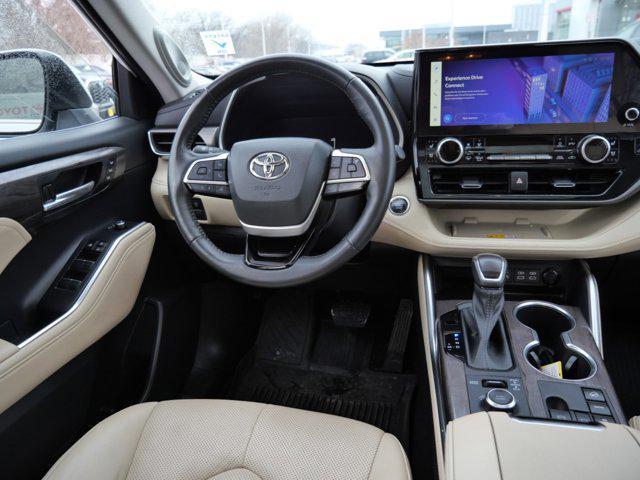 used 2023 Toyota Highlander car, priced at $42,990