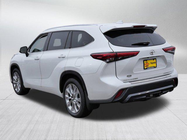 used 2023 Toyota Highlander car, priced at $42,990