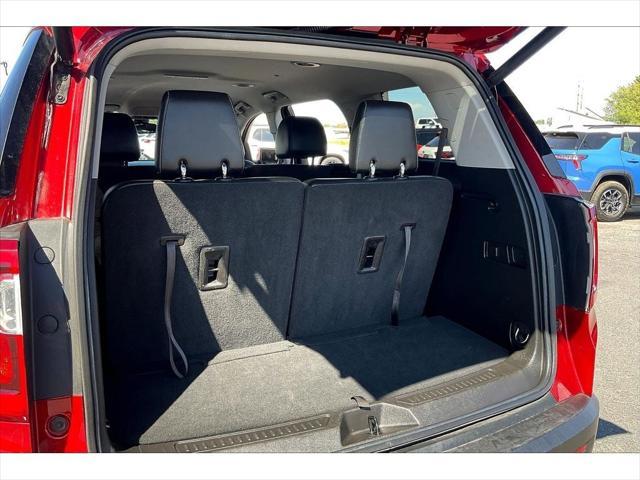used 2023 GMC Acadia car, priced at $31,995