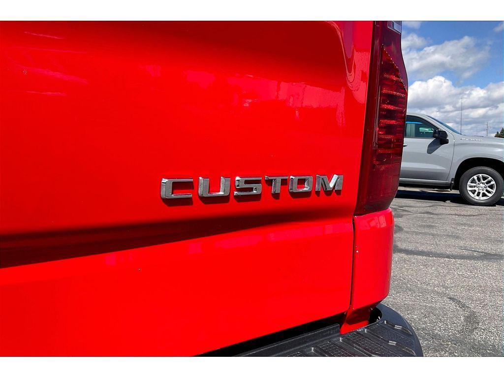 used 2024 Chevrolet Silverado 1500 car, priced at $43,995