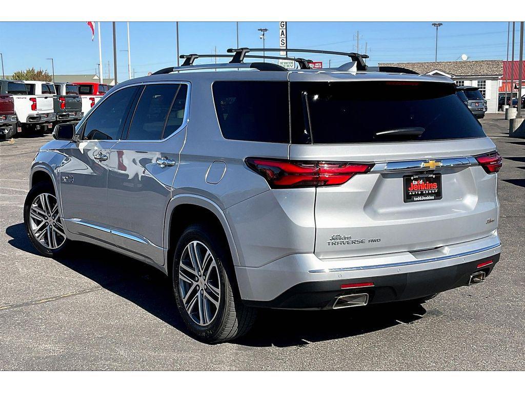 used 2022 Chevrolet Traverse car, priced at $36,495