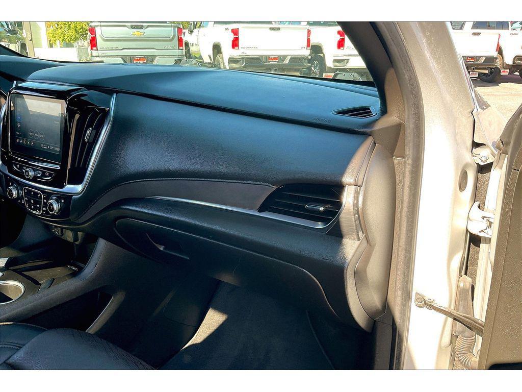 used 2022 Chevrolet Traverse car, priced at $36,495