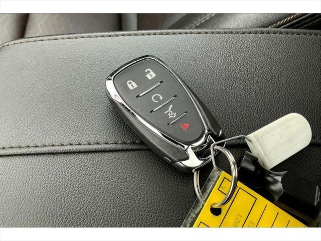 used 2023 Chevrolet Traverse car, priced at $43,995