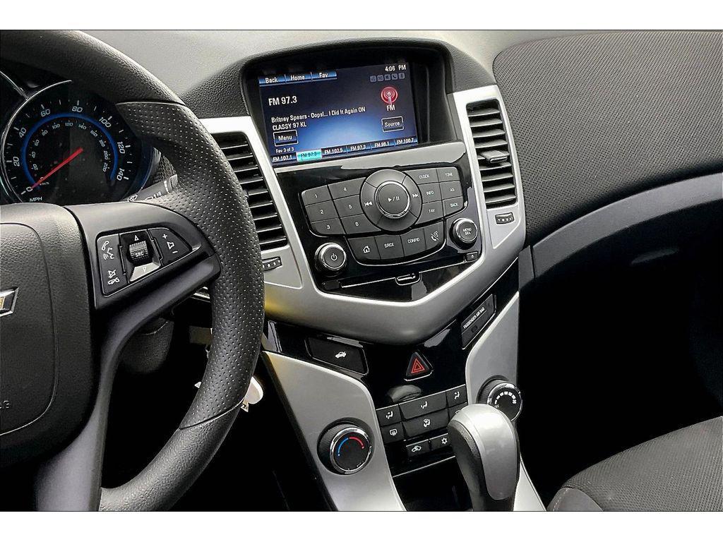 used 2016 Chevrolet Cruze Limited car, priced at $8,495