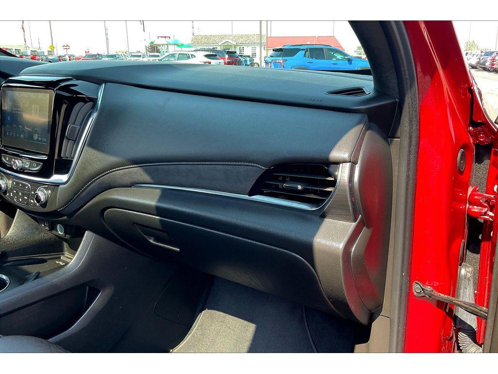 used 2023 Chevrolet Traverse car, priced at $56,090