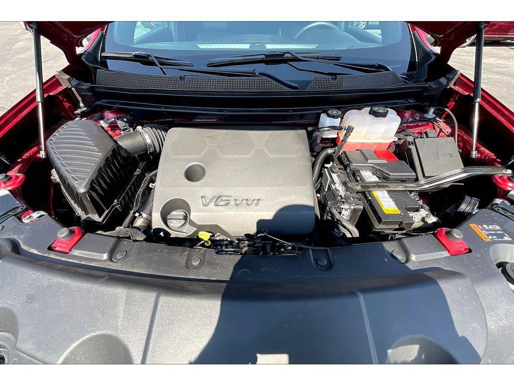 used 2023 Chevrolet Traverse car, priced at $56,090