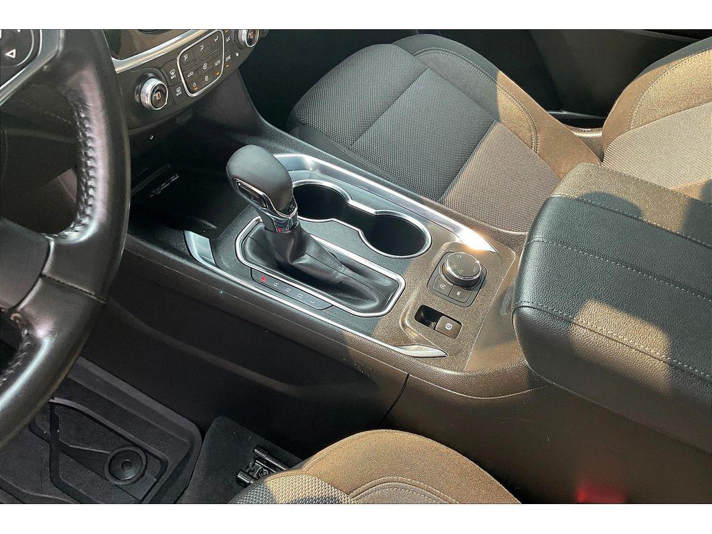 used 2022 Chevrolet Traverse car, priced at $31,995
