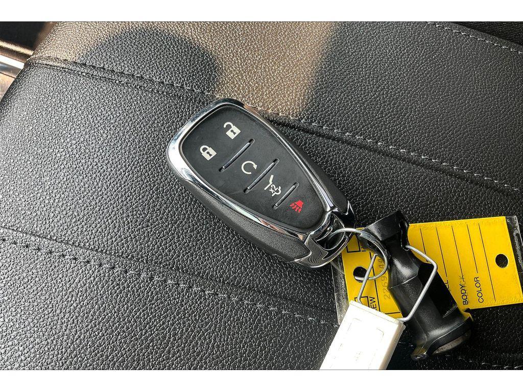 used 2022 Chevrolet Traverse car, priced at $31,995