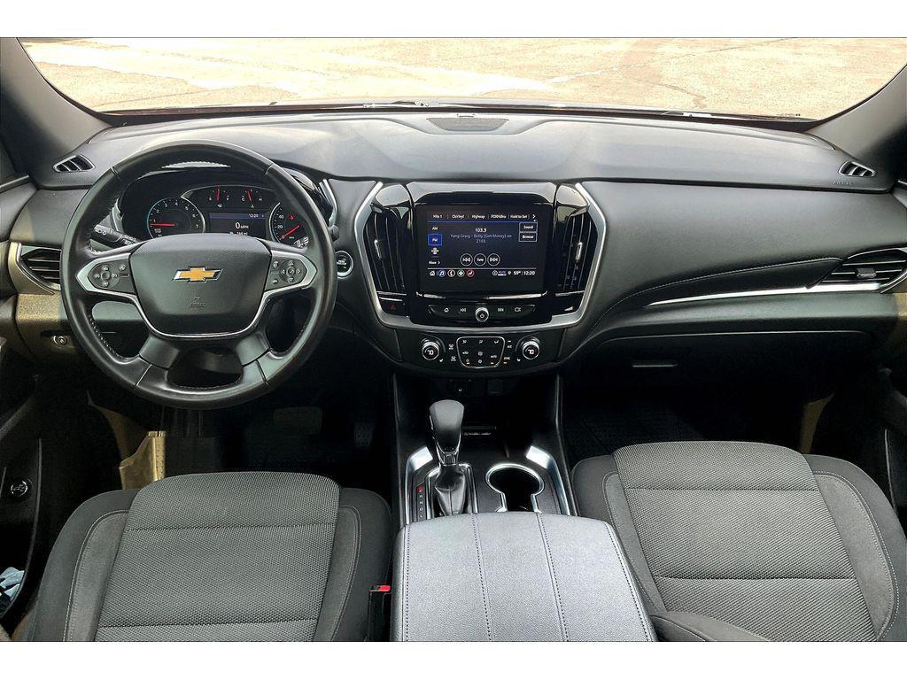 used 2022 Chevrolet Traverse car, priced at $31,995