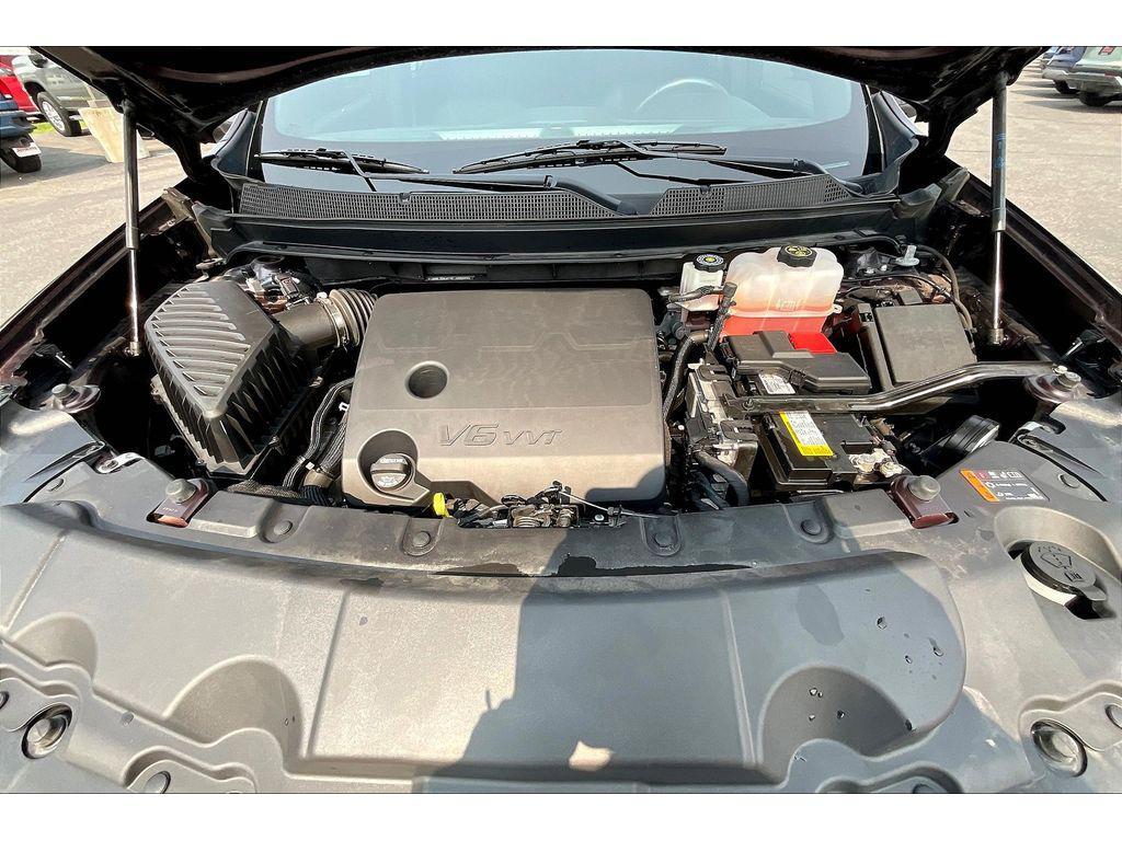 used 2022 Chevrolet Traverse car, priced at $31,995