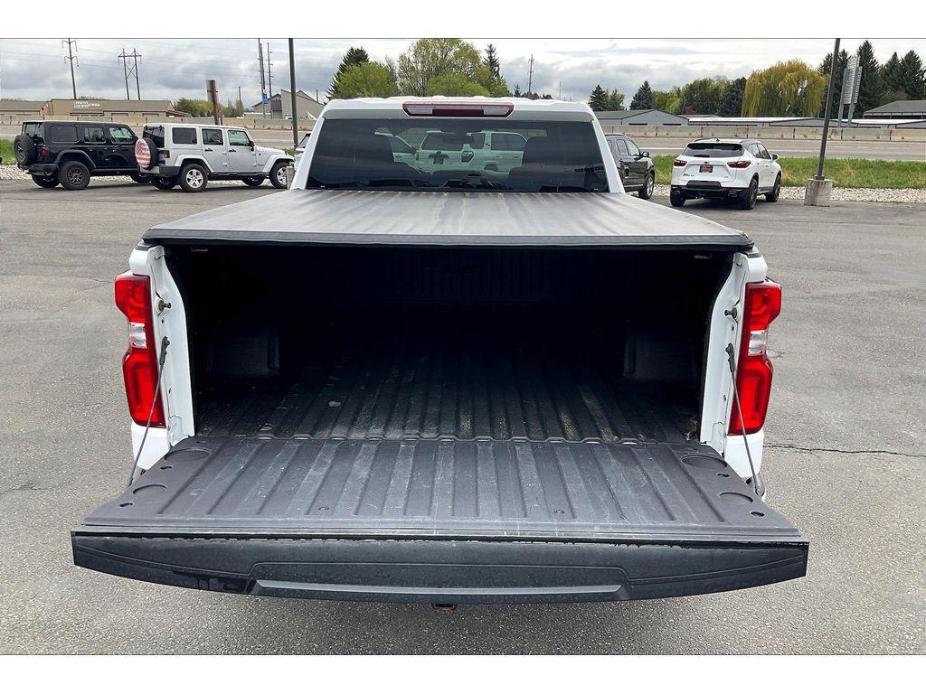 used 2022 Chevrolet Silverado 1500 car, priced at $43,995