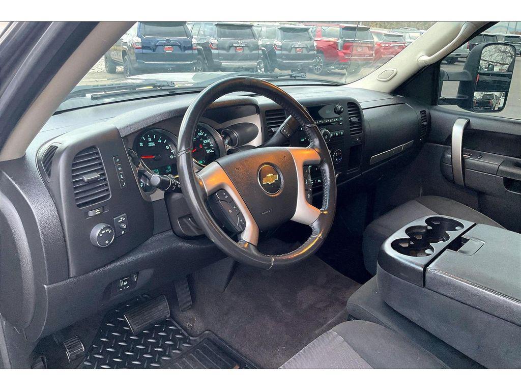 used 2013 Chevrolet Silverado 2500 car, priced at $24,495