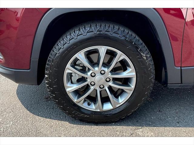 used 2021 Jeep Cherokee car, priced at $23,995