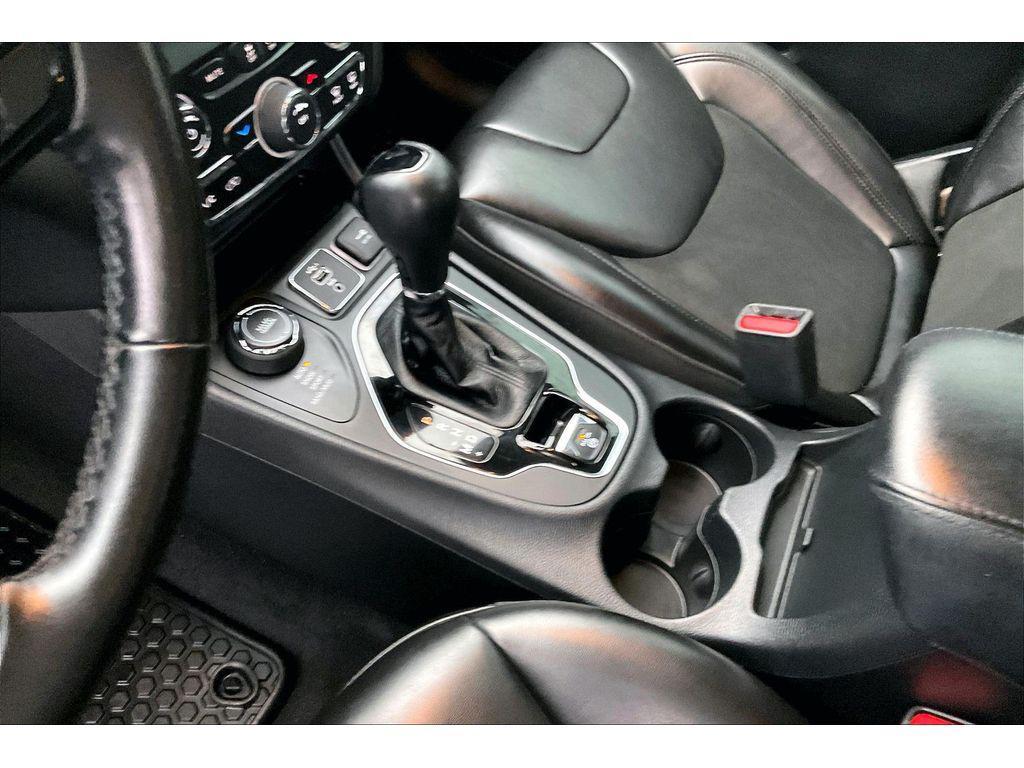 used 2020 Jeep Cherokee car, priced at $28,995