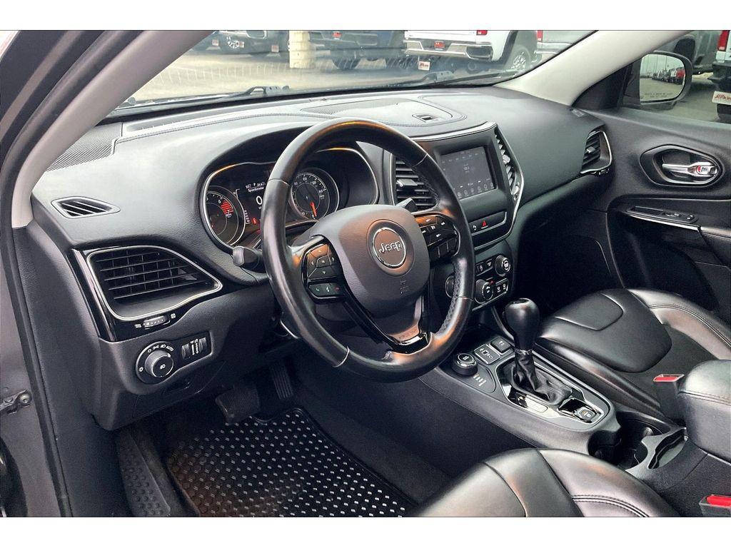 used 2020 Jeep Cherokee car, priced at $28,995