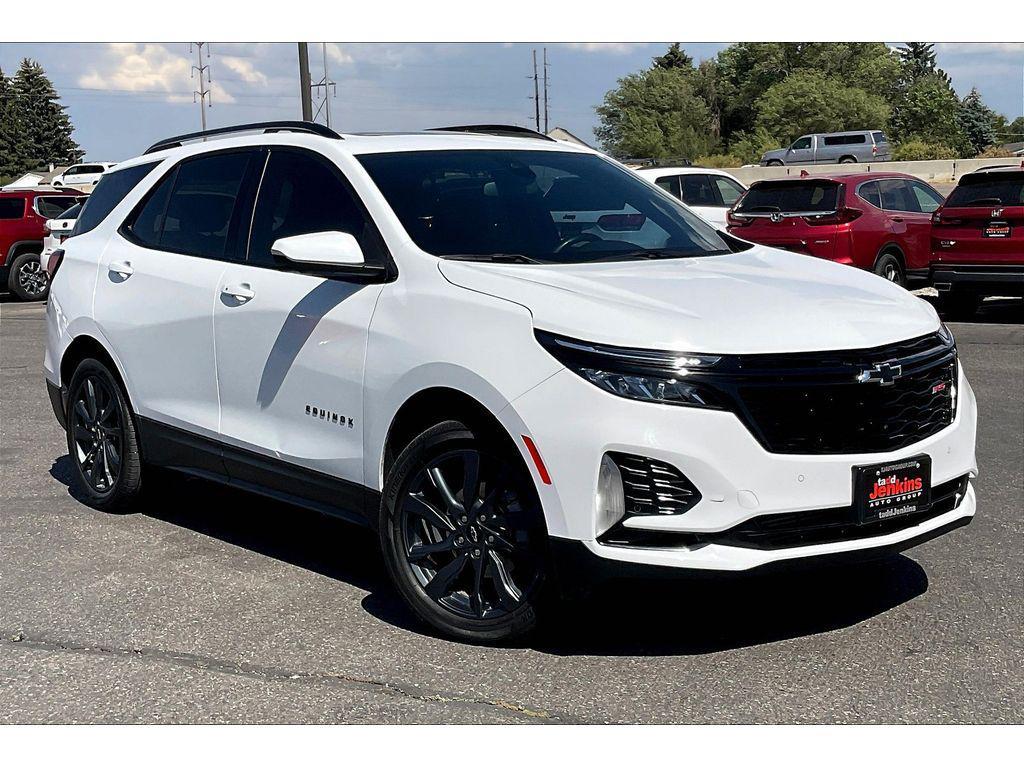 used 2024 Chevrolet Equinox car
